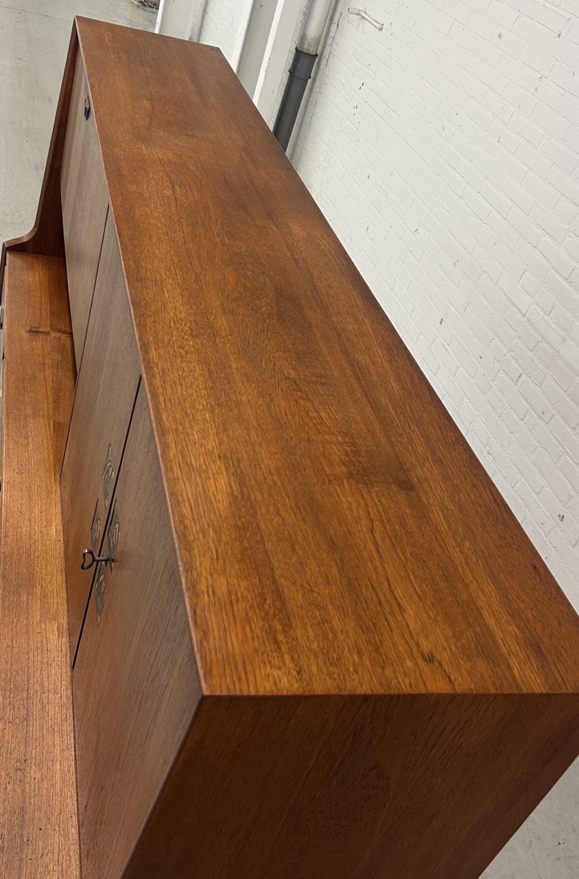 Louis Van Teeffelen Dressoir Highboard