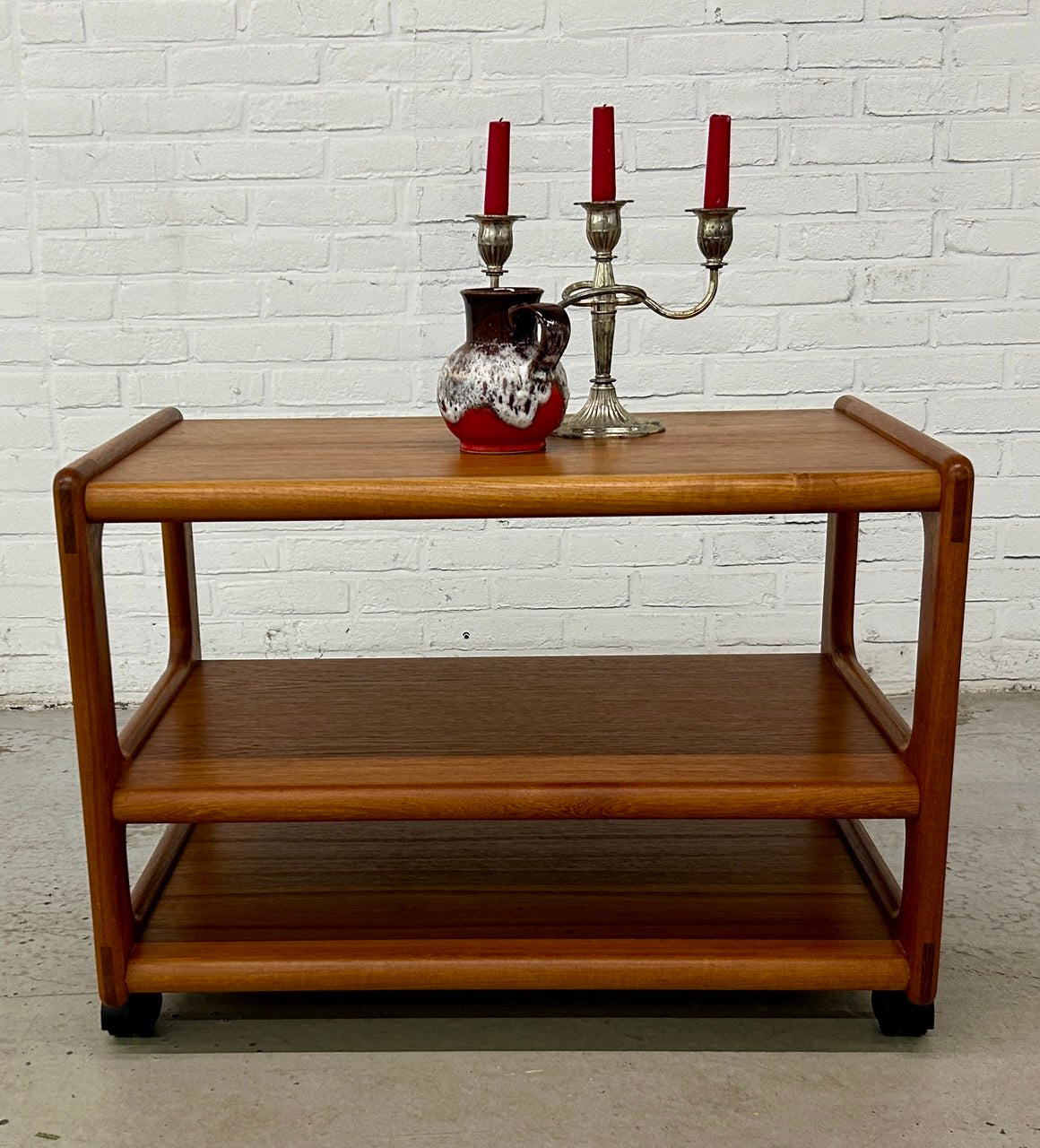 Vintage Deense serveerwagen