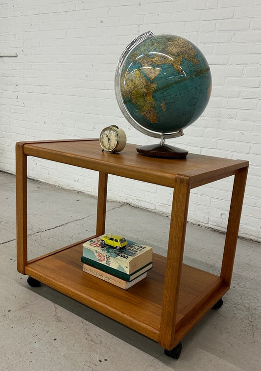 Vintage Deense trolley