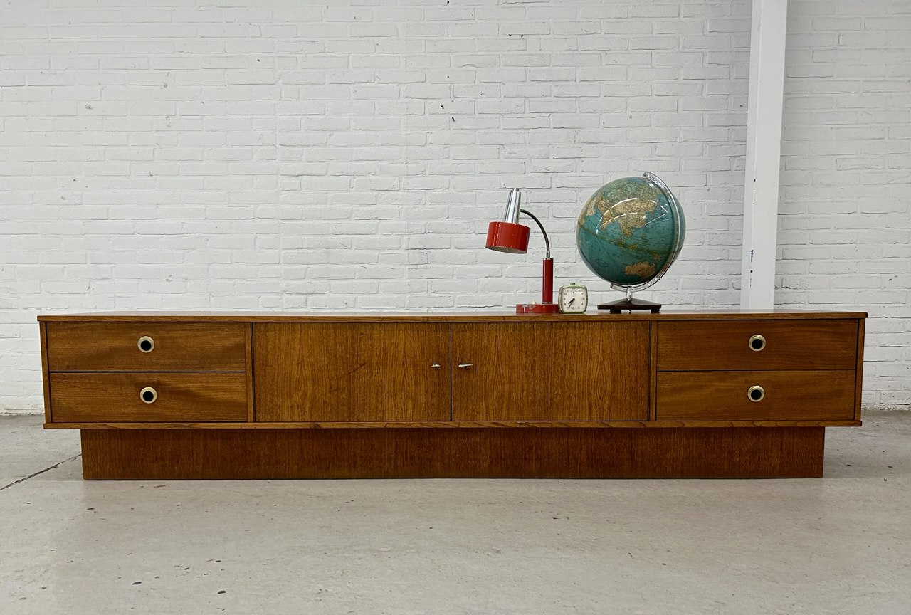 XXL vintage lowboard, dressoir