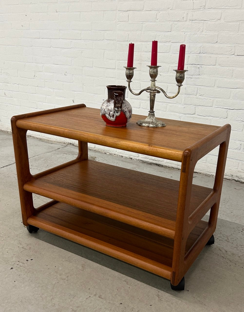 Vintage Deense serveerwagen