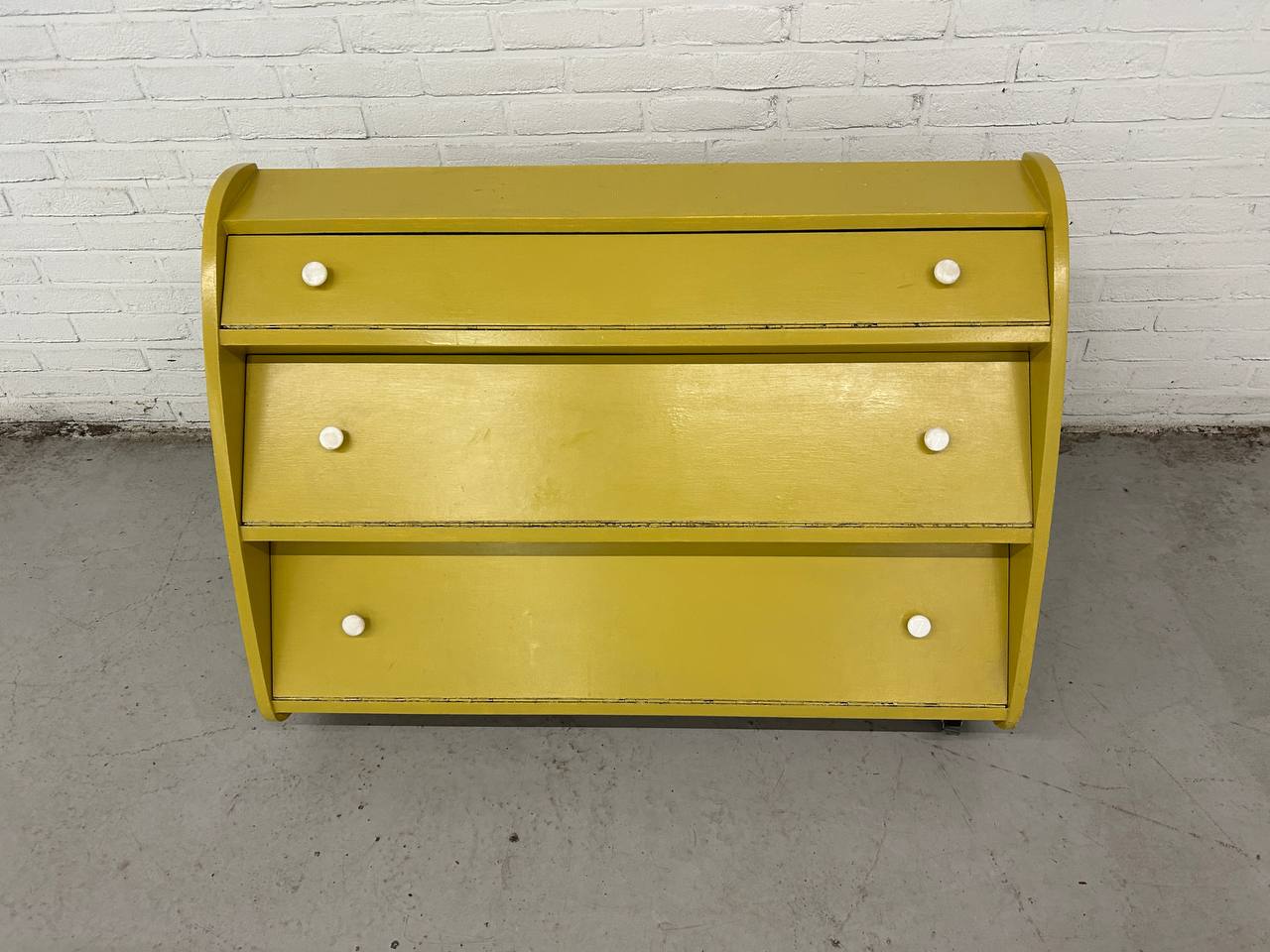 Vintage schoolkast / klepkast