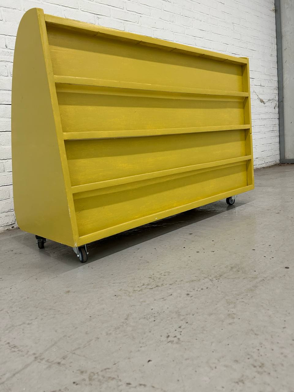 Vintage schoolkast / klepkast