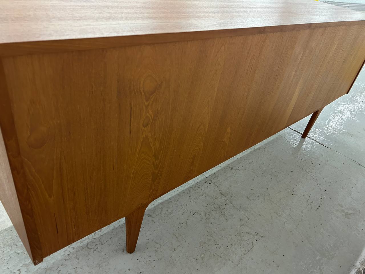 Deens vintage dressoir in teak