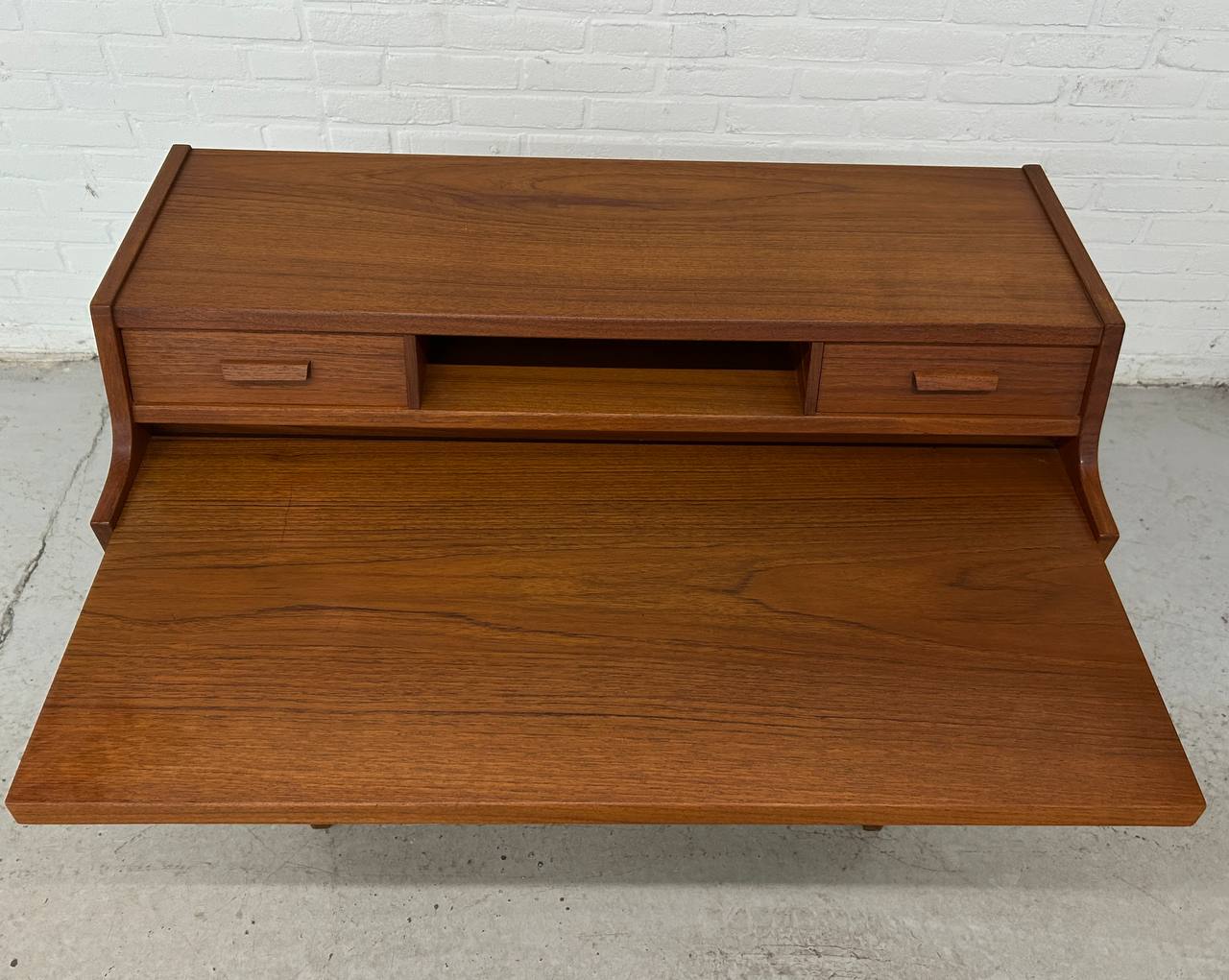 Arne Wahl Iversen bureau, secretaire
