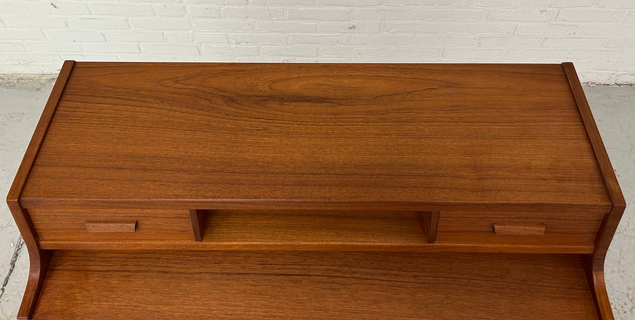 Arne Wahl Iversen bureau, secretaire