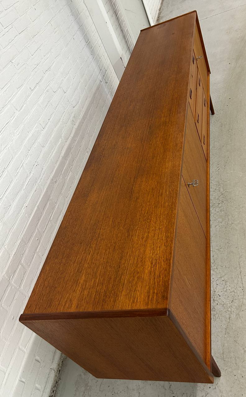 XXL vintage Bartels dressoir