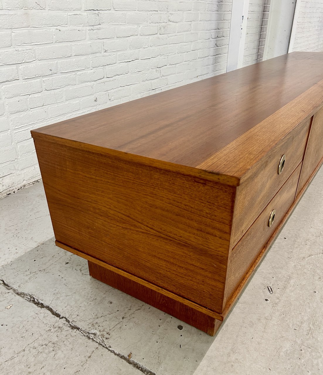 XXL vintage lowboard, dressoir