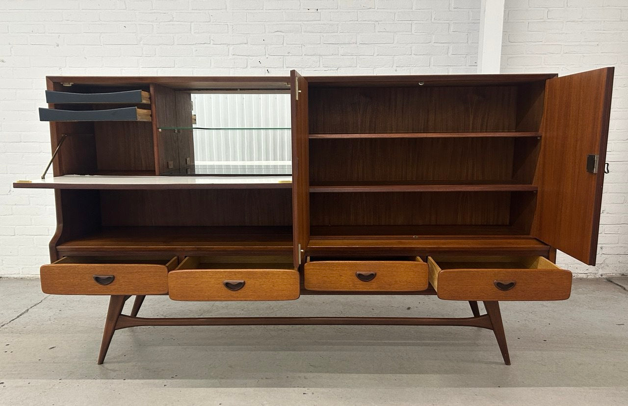 Louis Van Teeffelen Dressoir Highboard