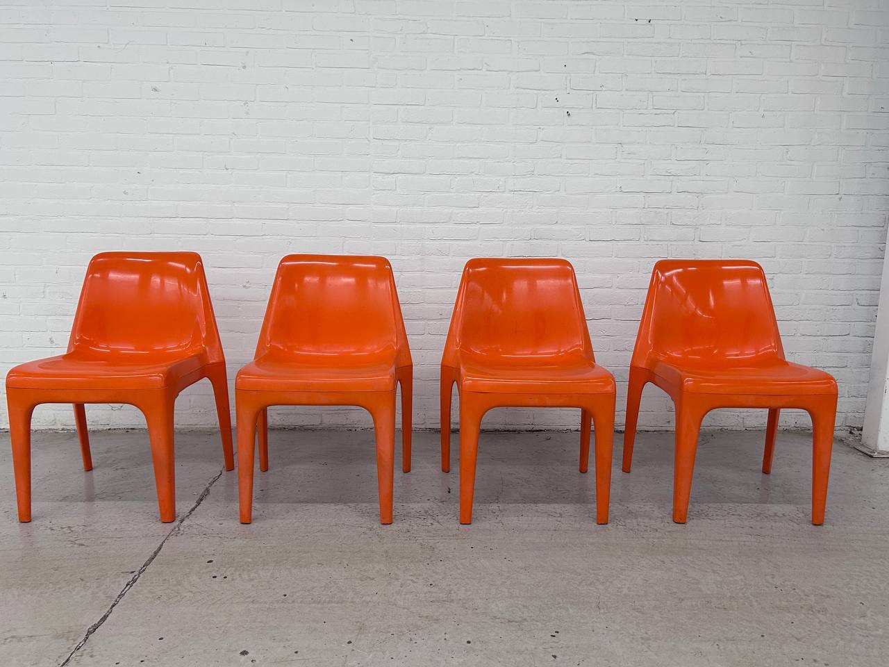 4 space age Albert Brokopp voor WeSifa designer chairs