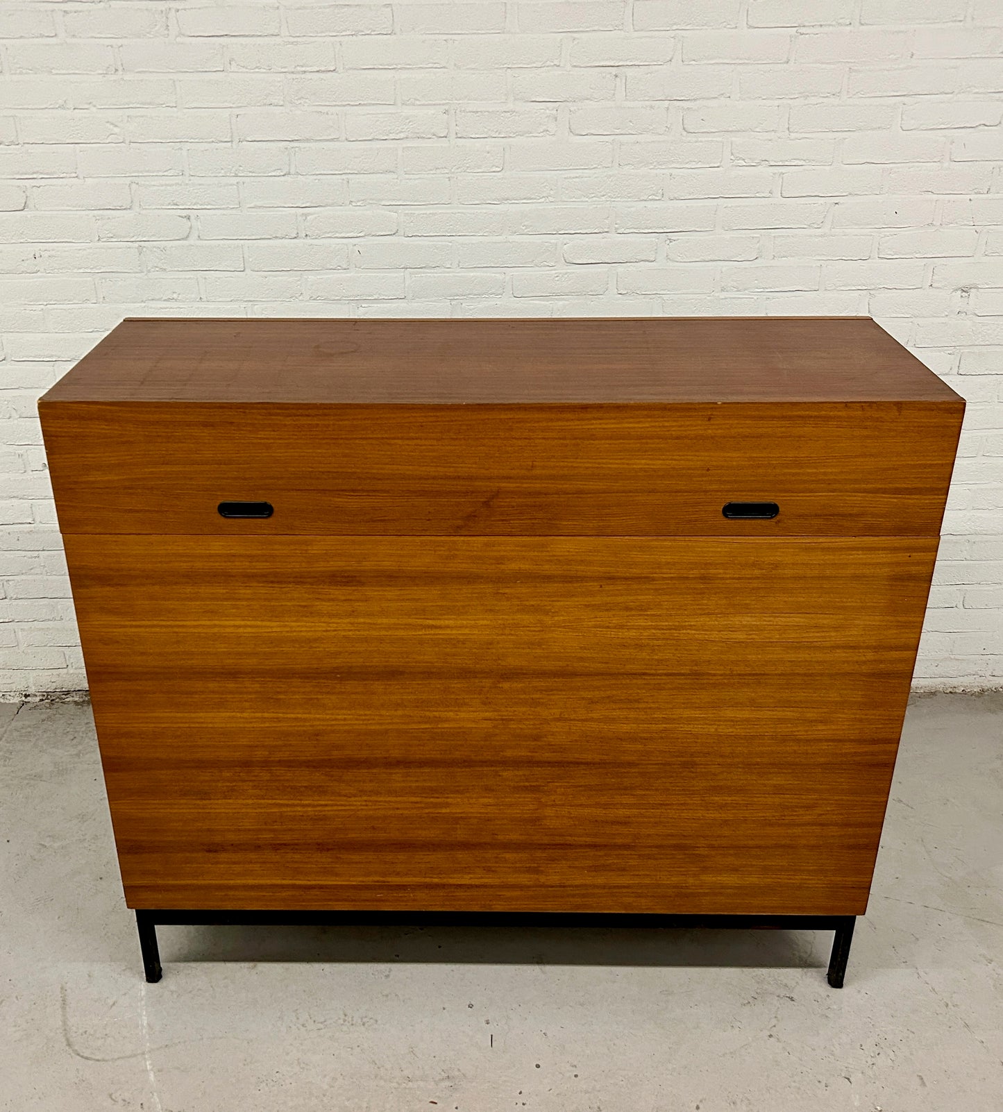 Vintage schoolkast / klepkast