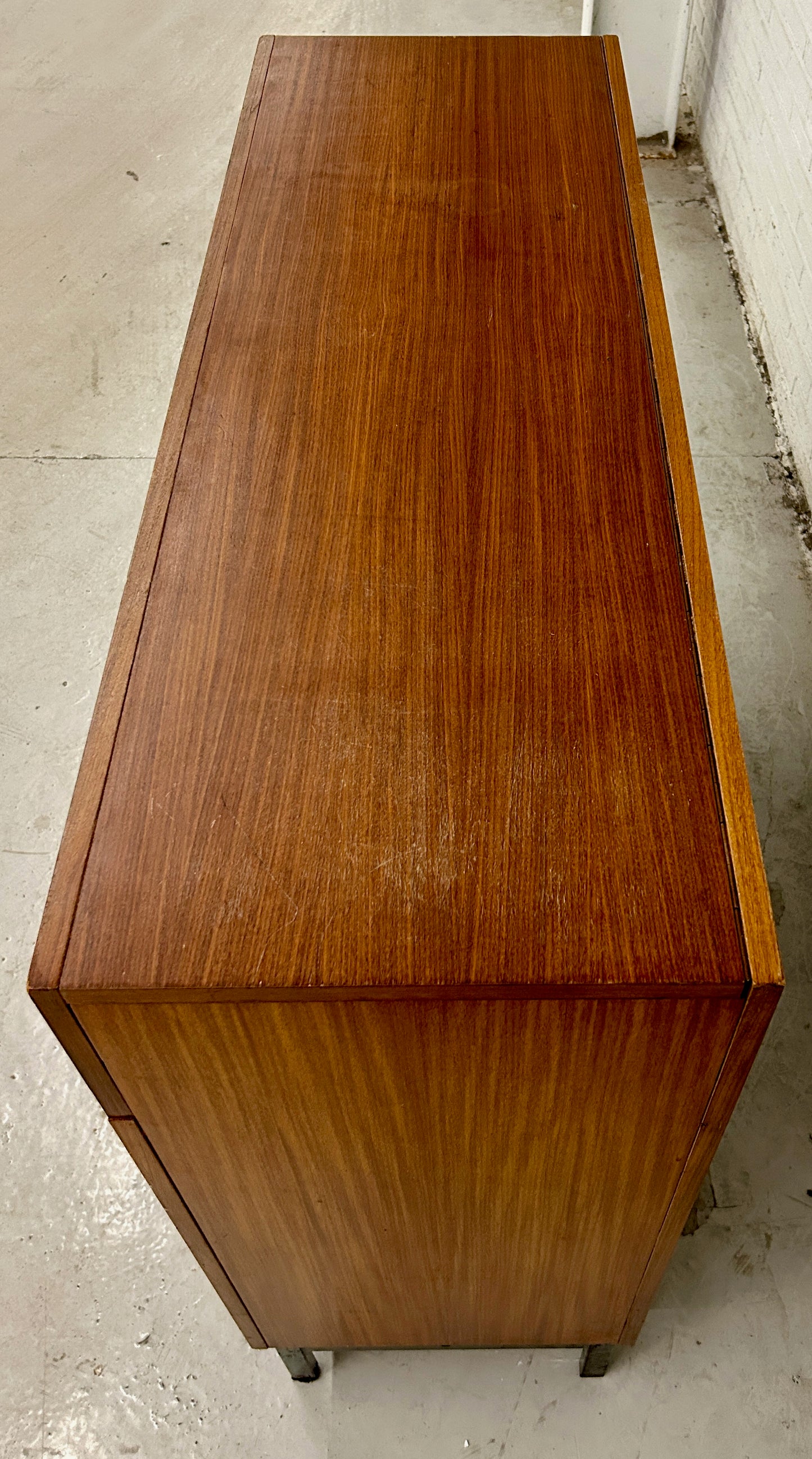 Vintage schoolkast / klepkast