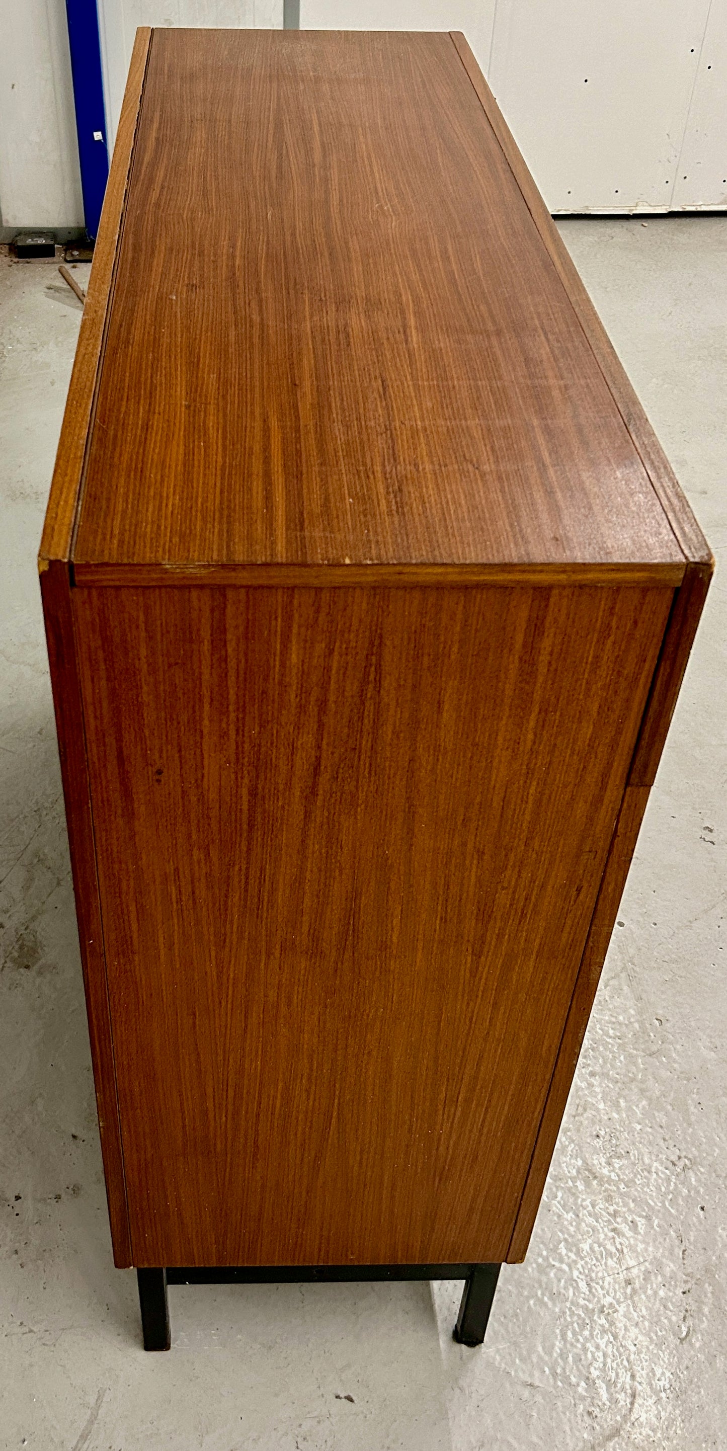 Vintage schoolkast / klepkast