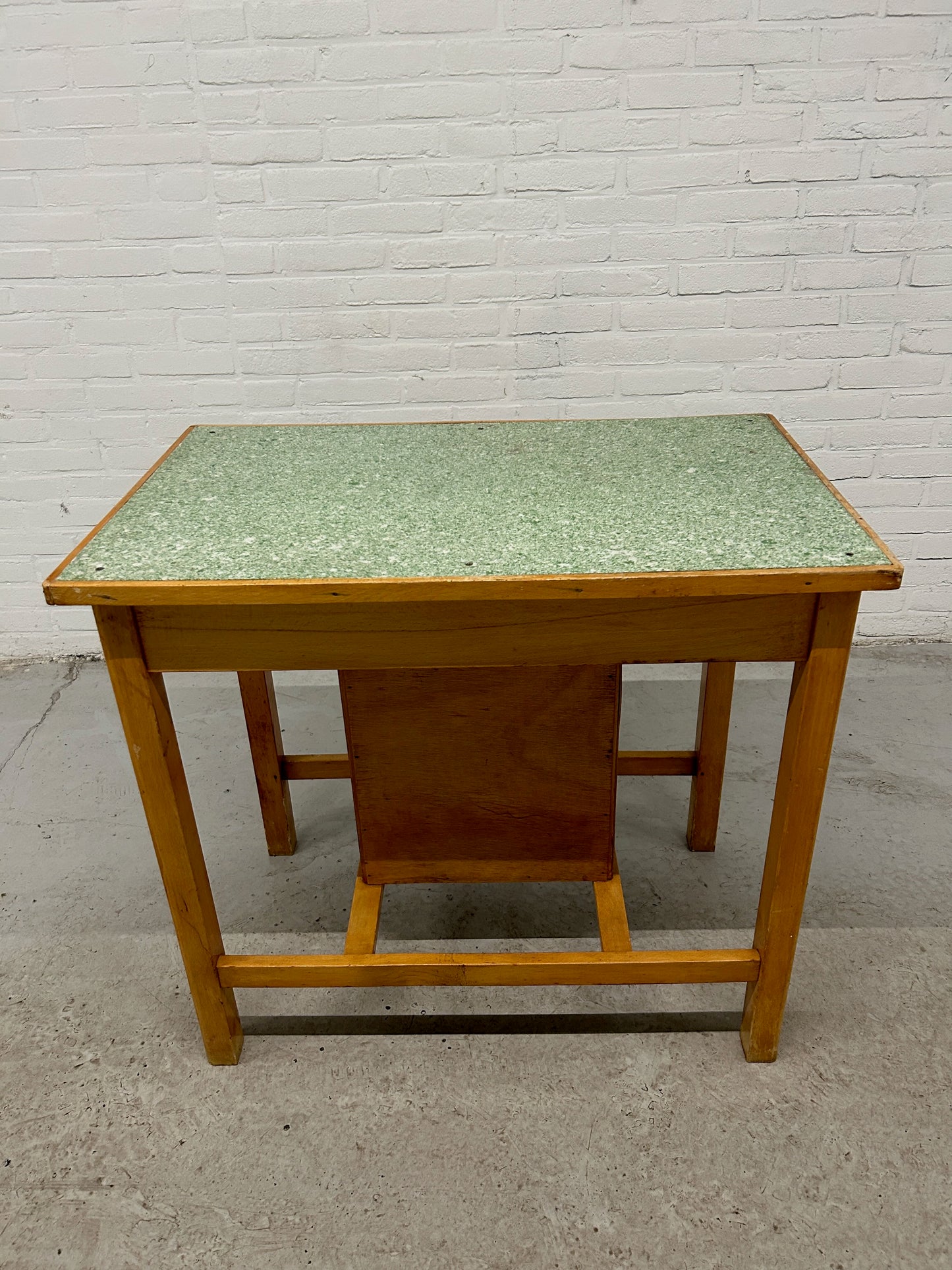 Vintage jaren 50 tafel / bureau / werkbank