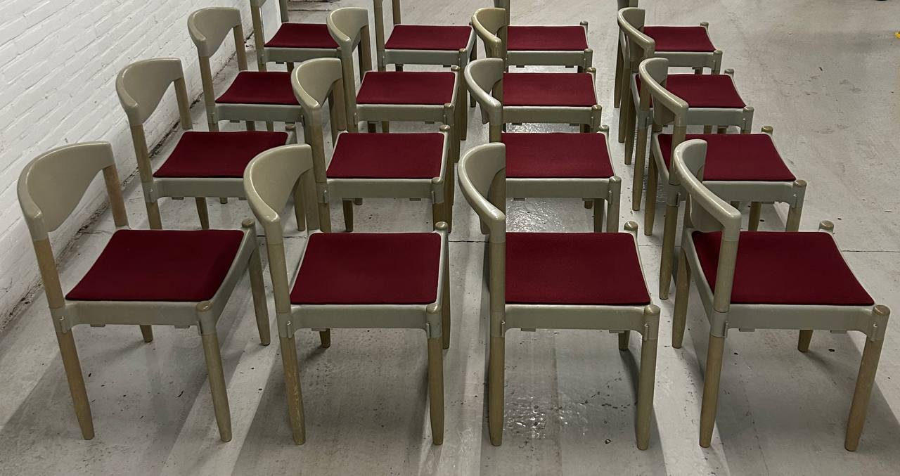 ‘Strax’ stapelstoelen door Hartmut Lohmeyer voor Casala
