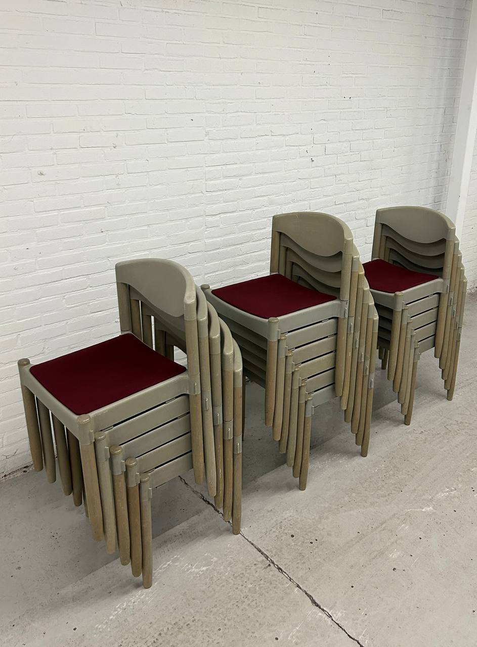 ‘Strax’ stapelstoelen door Hartmut Lohmeyer voor Casala