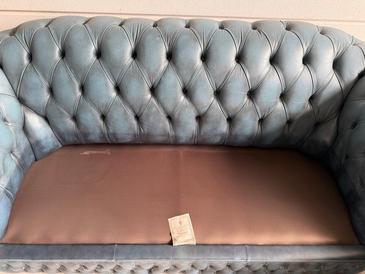 Chesterfield Winchester Furniture driezitsbank