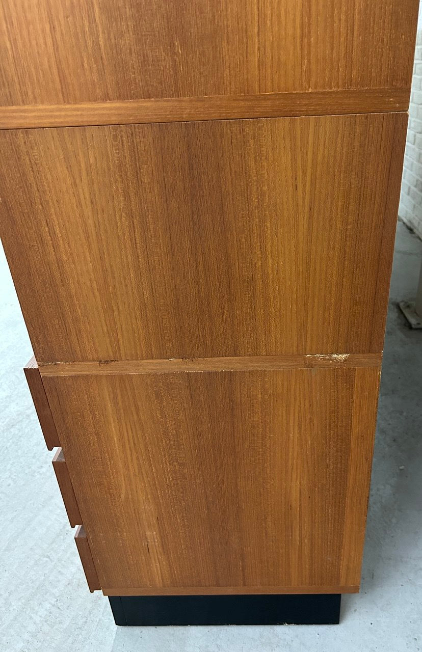 XXL vintage wandmeubel / boekenkast