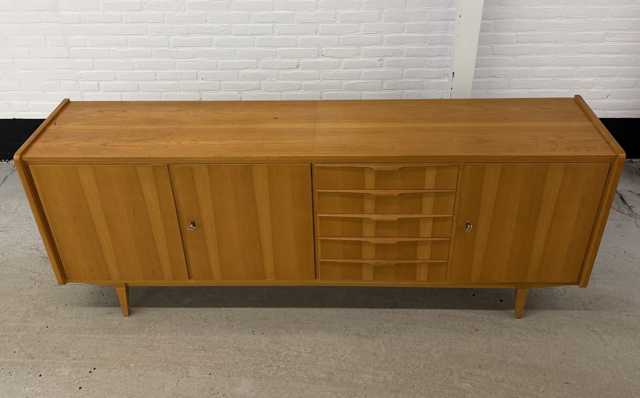 Vintage Designer Dressoir