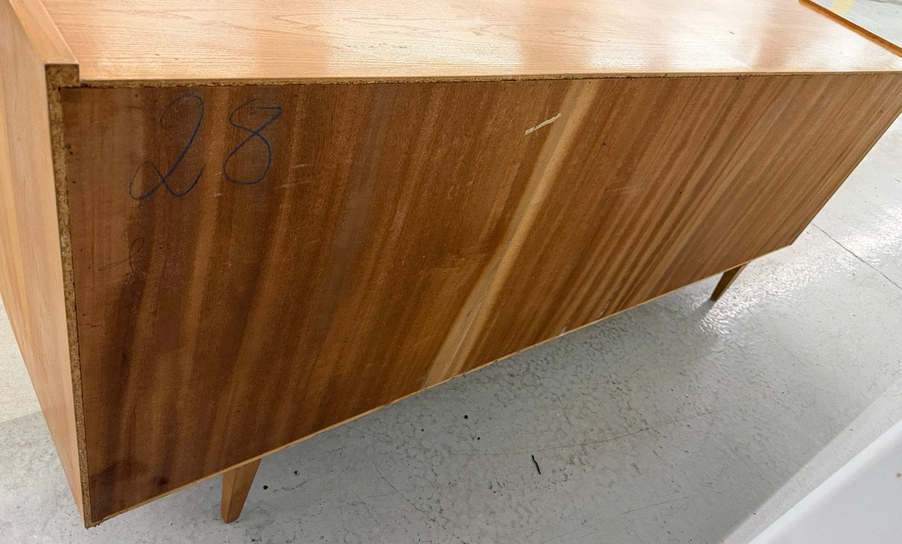 Vintage Designer Dressoir