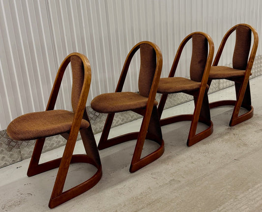 Set van 4 vintage design stoelen