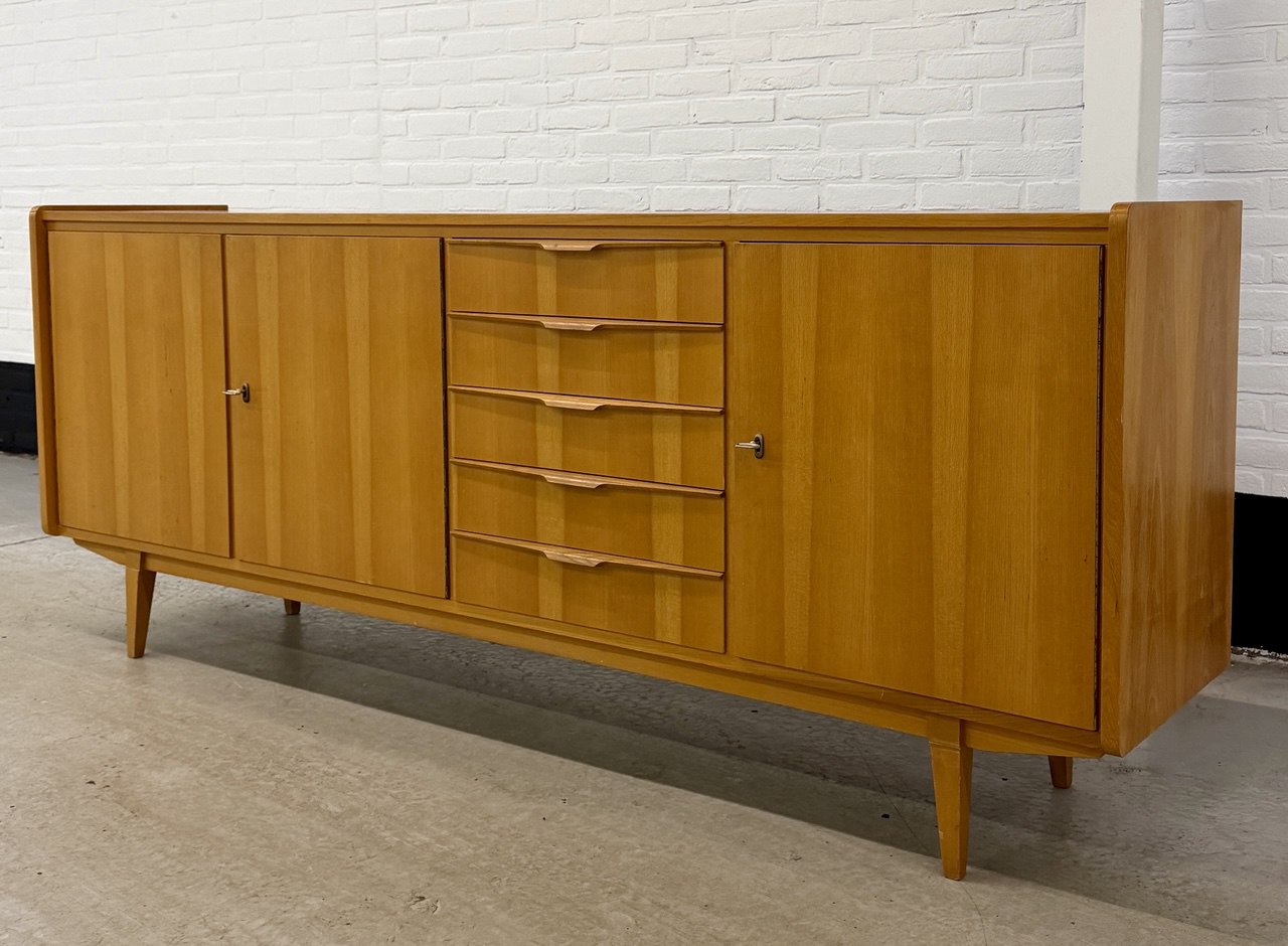Vintage Designer Dressoir