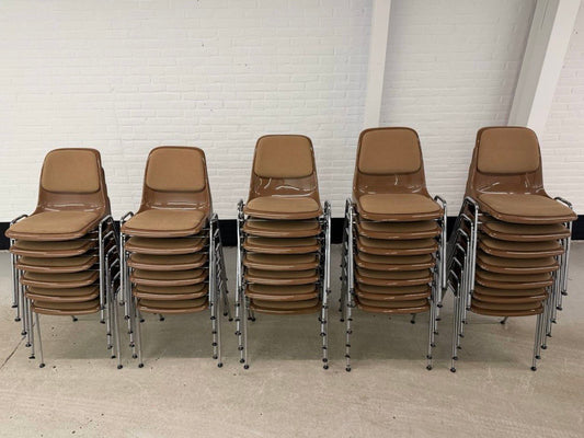 32 vintage Drabert stapelbare stoelen