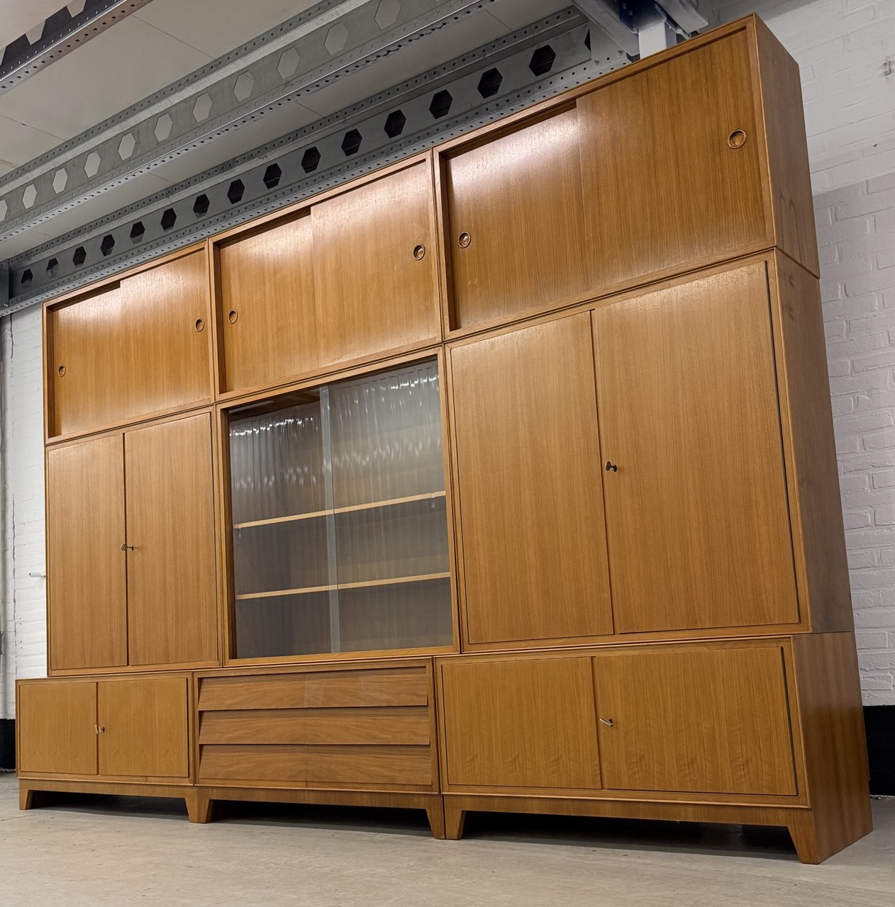 XXL vintage modulair wandmeubel