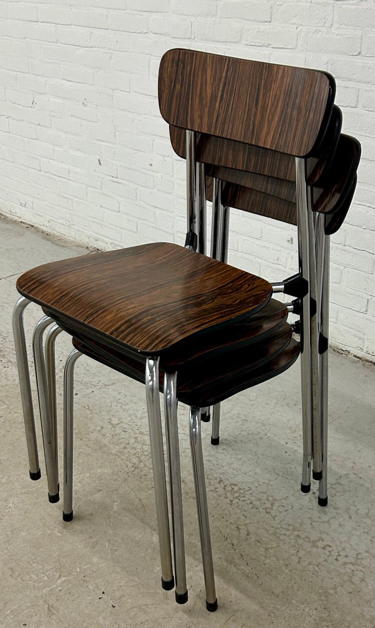 Vintage formica tafel met stoelen