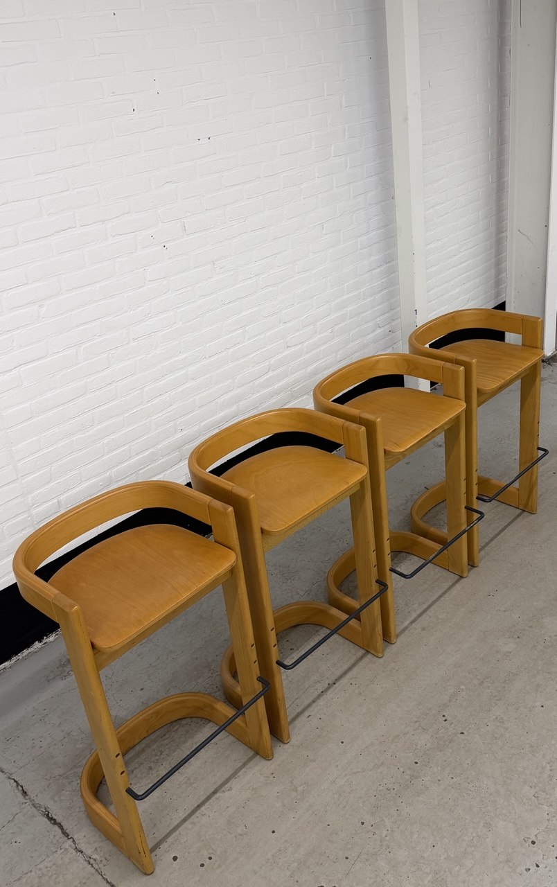 Set van 4 Willy Rizzo stijl barkrukken