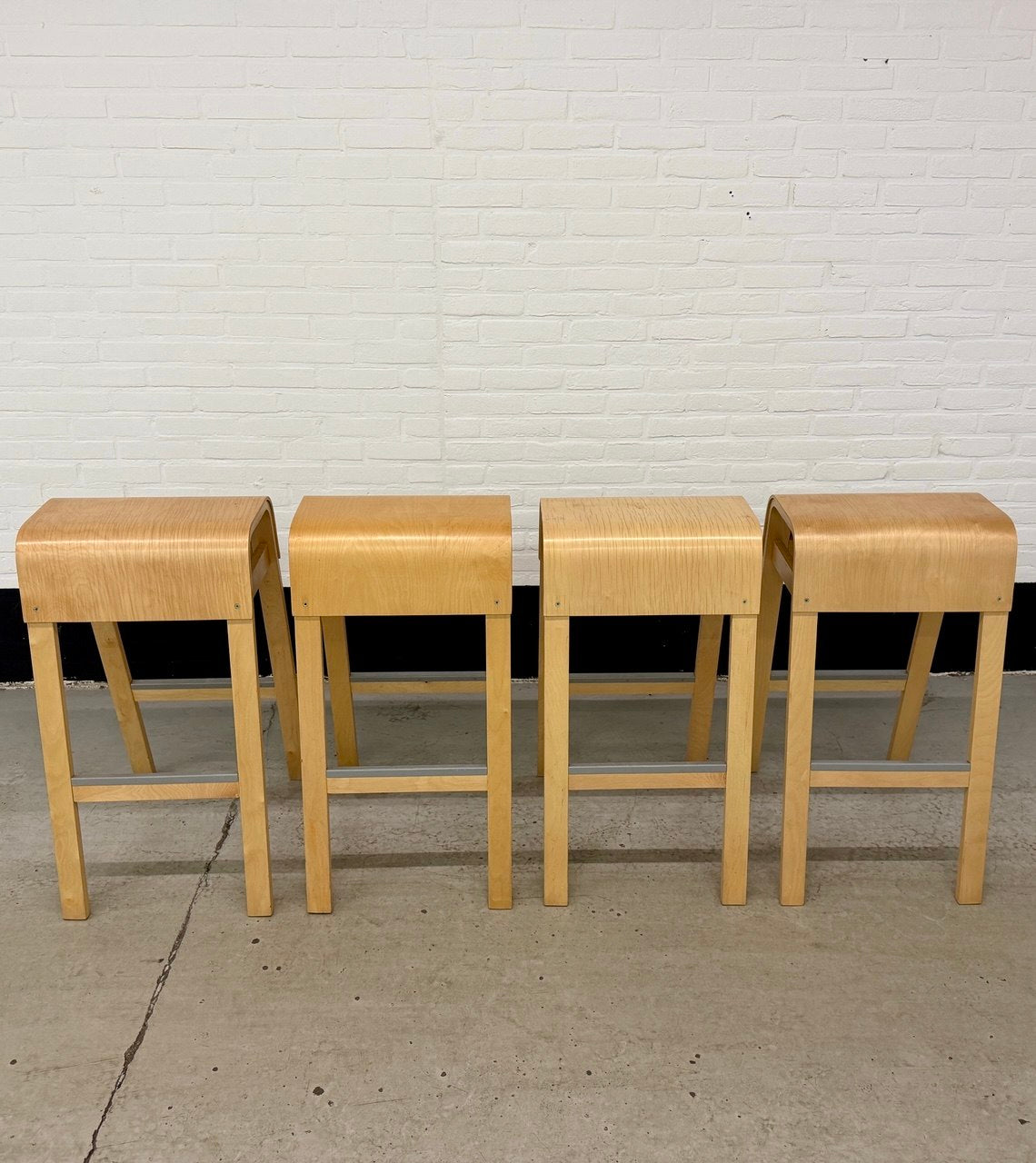 4 vintage IKEA ‘Salve’ barkrukken