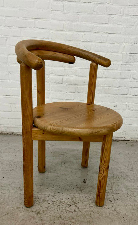 Deens design Rainer Daumiller stoelen