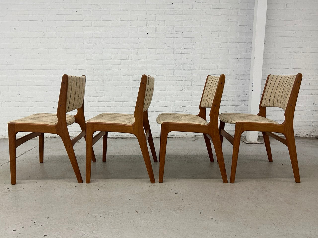 Vintage stoelen Erik Buch model 89 Anderstup