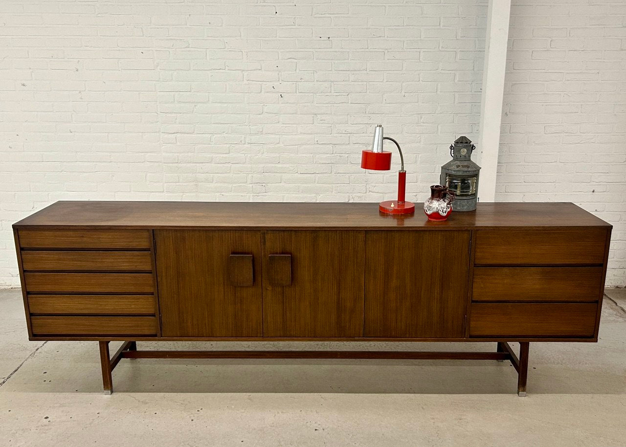 Inger 250 dressoir Inger Klingenberg voor Fristho Franeker