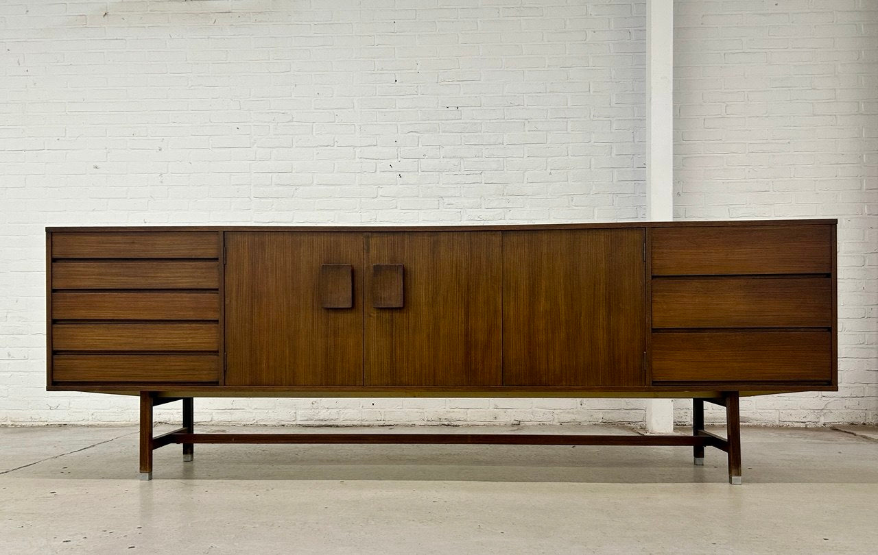 Inger 250 dressoir Inger Klingenberg voor Fristho Franeker