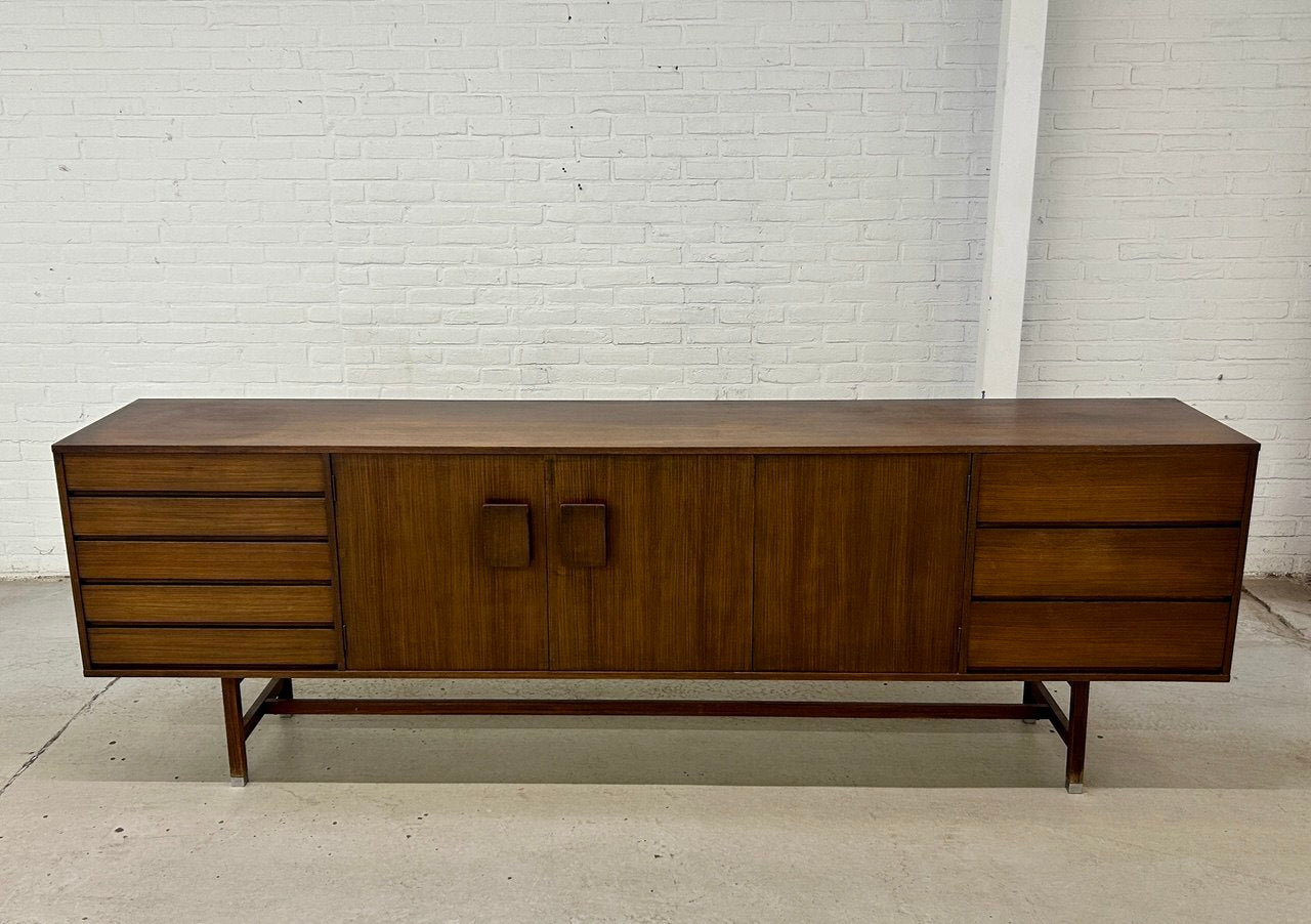 Inger 250 dressoir Inger Klingenberg voor Fristho Franeker