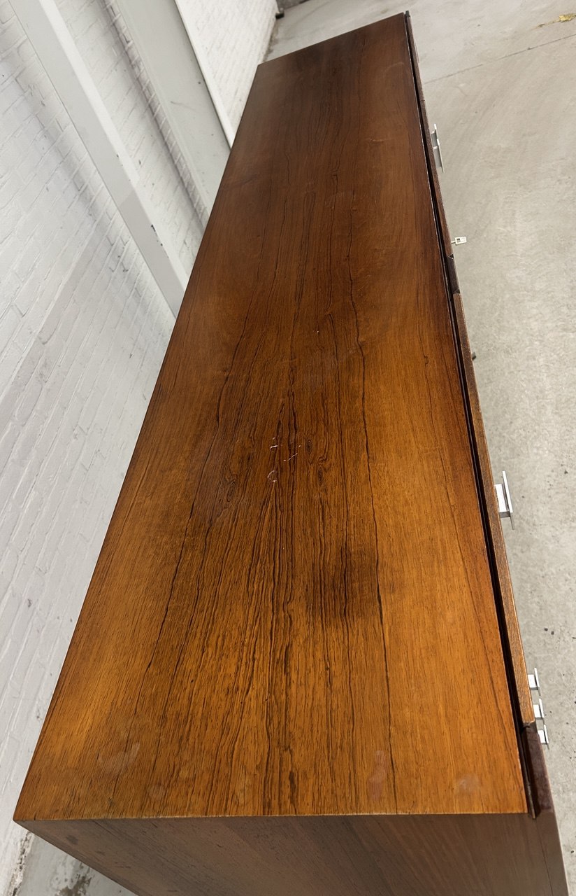 Highboard Louis van Teeffelen voor Wébé