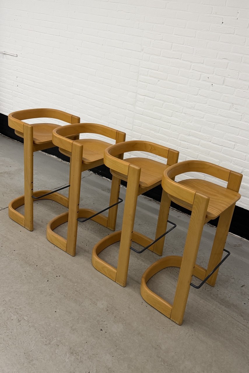 Set van 4 Willy Rizzo stijl barkrukken